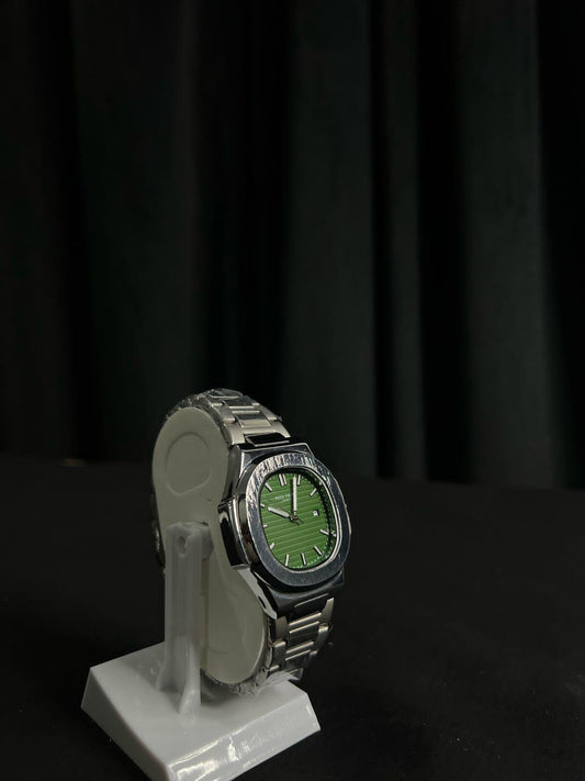 Patek Phillipe Nautilus-GREEN DIAL
